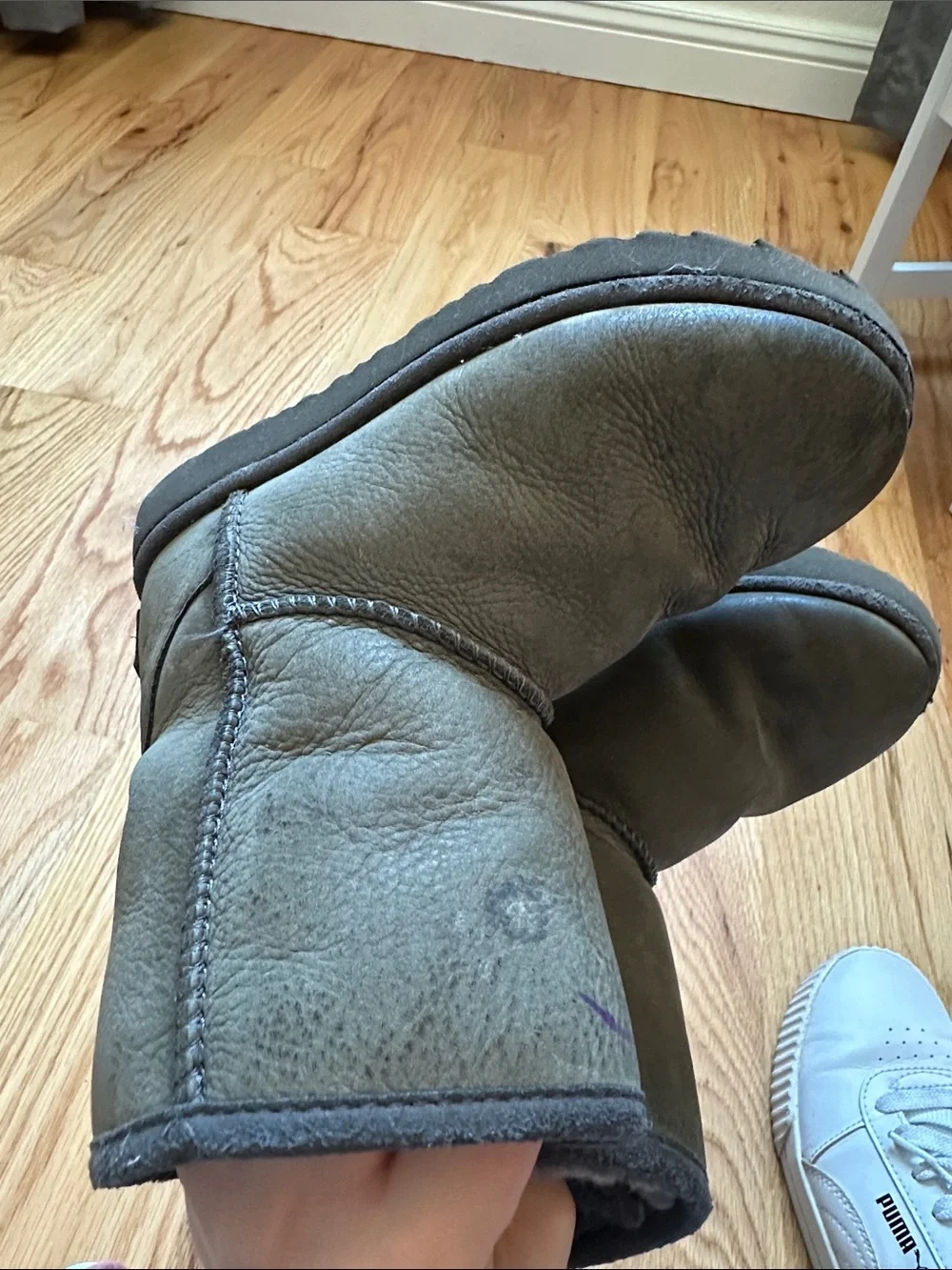 UGG Short Shearling Boots - Charcoal Gray